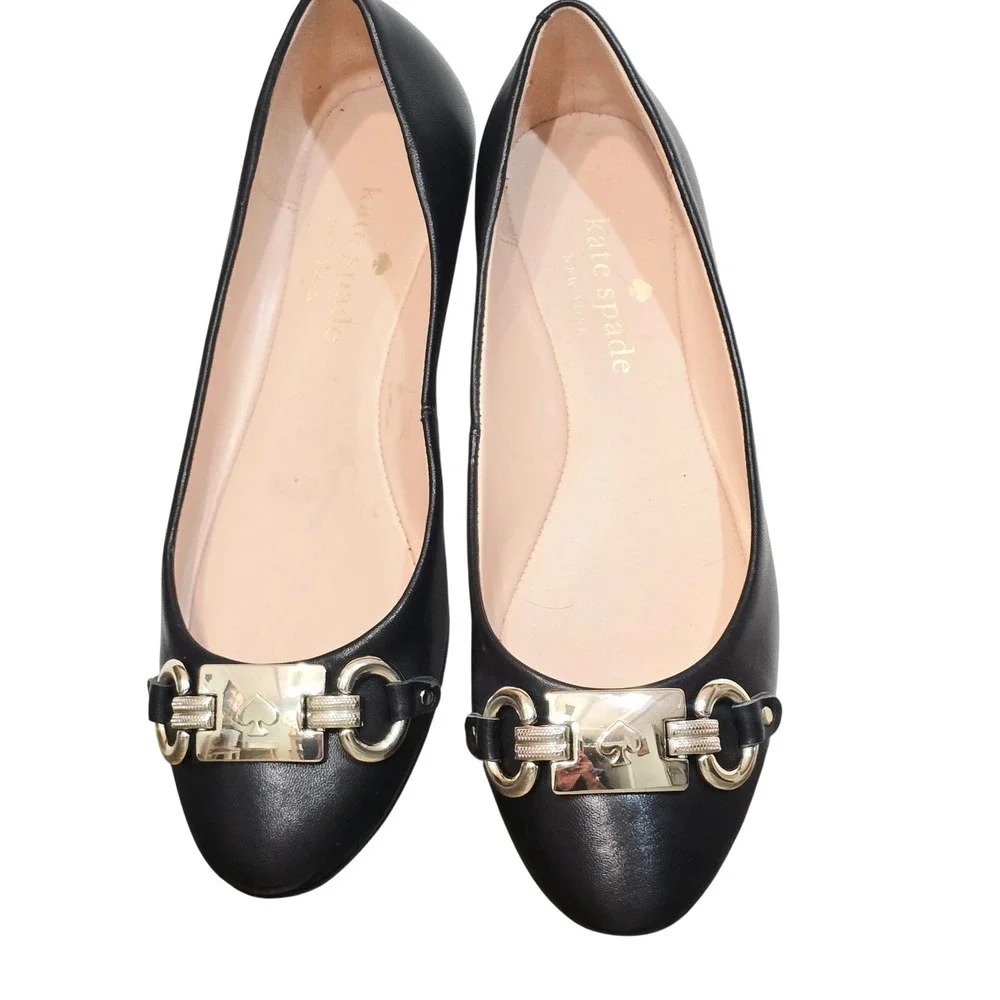 Kate Spade Payton Black Leather Flats Gold Hardware Spade Logo Size 6.5B A23/138